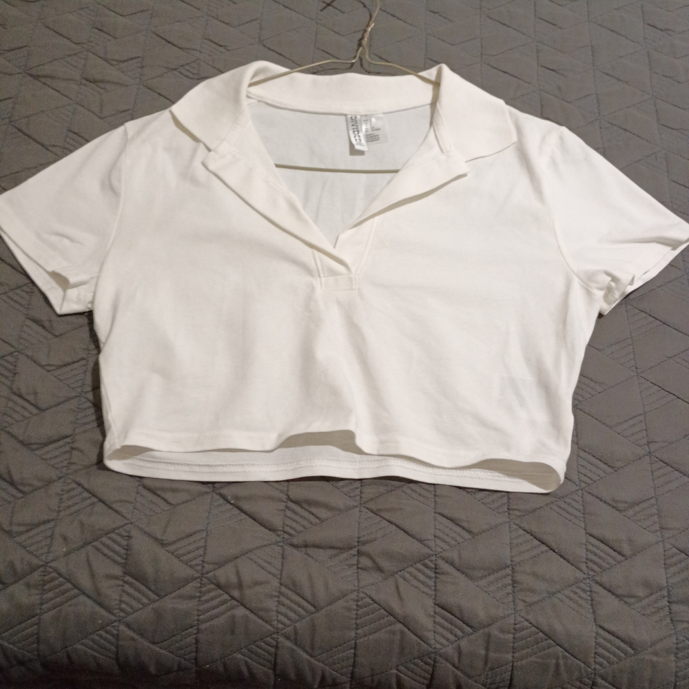 White Cropped Polo Top - Women's Casual Collared Tee